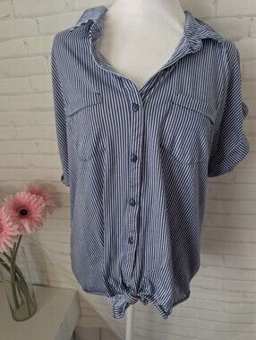Eden & Olivia Blue and White Striped Tie-Hem Button Front Shirt